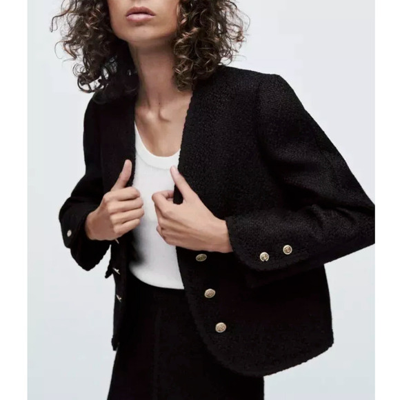 NWOT ZARA Gold Buttoned Textured Cropped Open Blazer Black Jacket Size Small - Picture 1 of 12